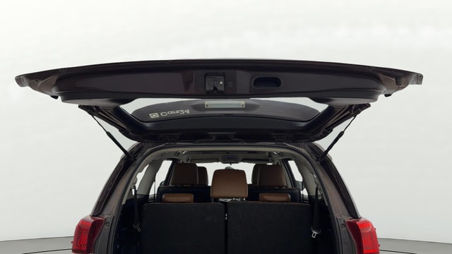 View Toyota Innova Crysta Image 33 Used Toyota Innova Crysta Image 33
