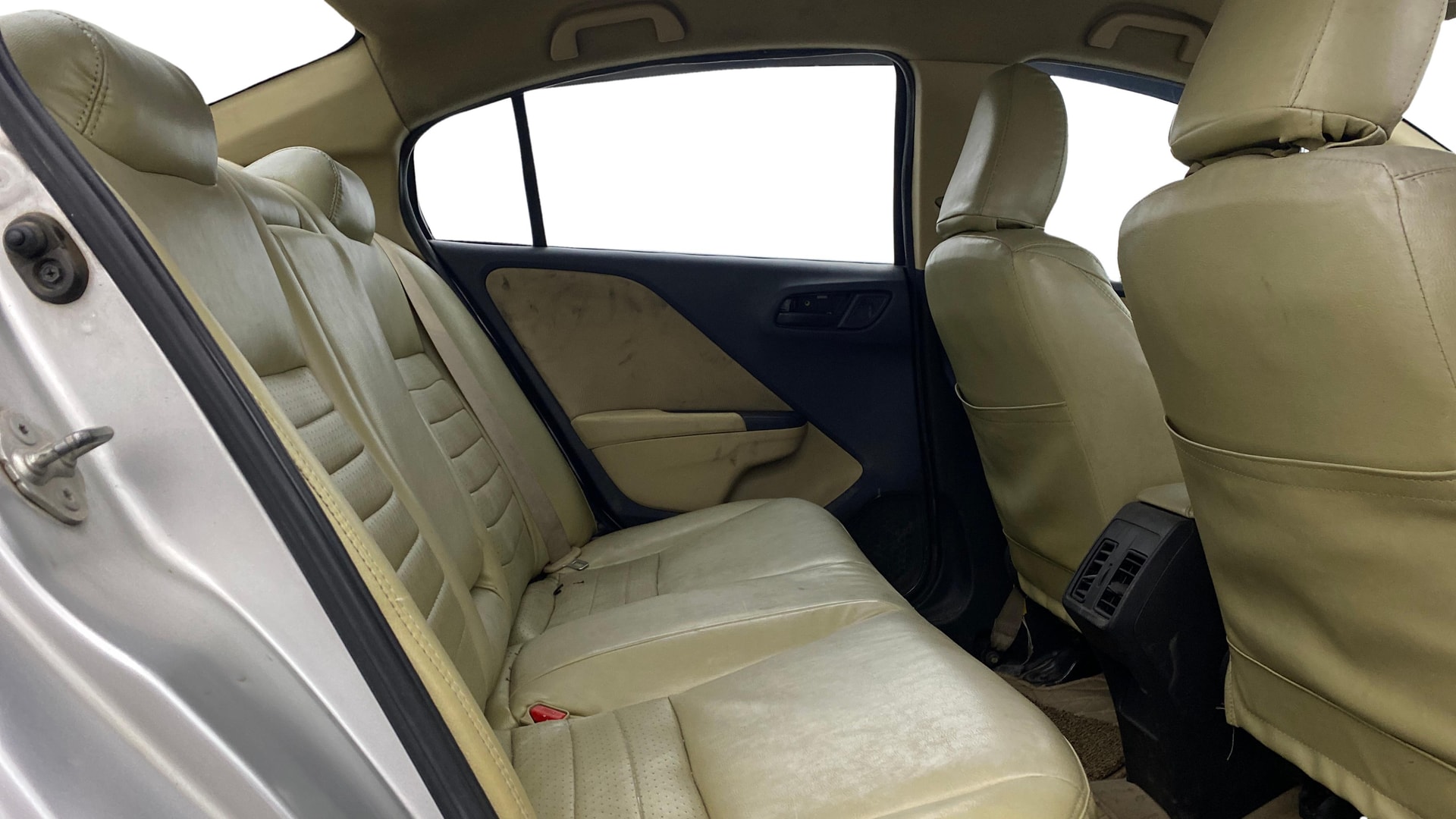 View 2014 Honda City ZX MT Diesel Anniversary Edition Image 30 Used 2014 Honda City ZX MT Diesel Anniversary Edition Image 30