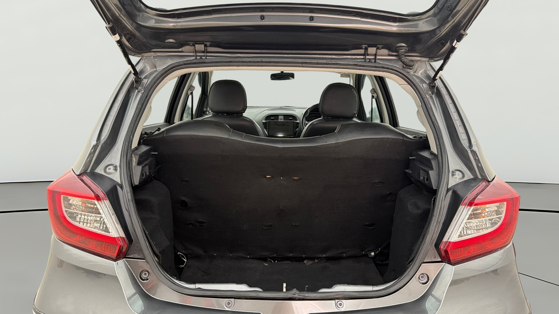 Used 2022 Tata Tiago Used 2022 Tata Tiago