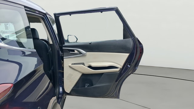 View Kia Carens Image 6 Used Kia Carens Image 6