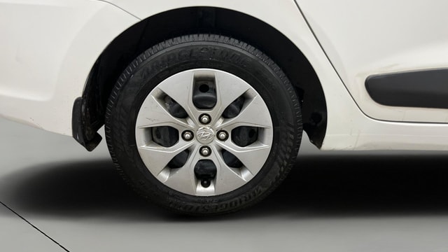 View Hyundai Xcent Image 31 Used Hyundai Xcent Image 31