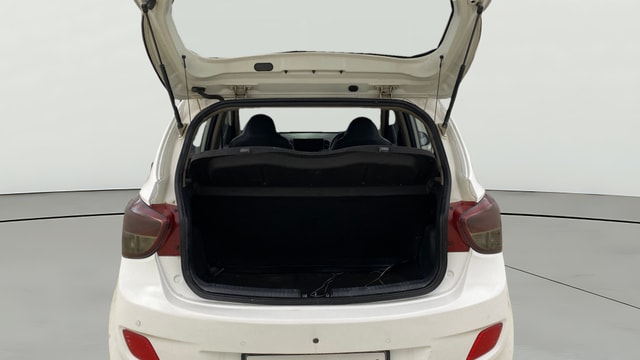 View Hyundai Grand i10 Image 37 Used Hyundai Grand i10 Image 37