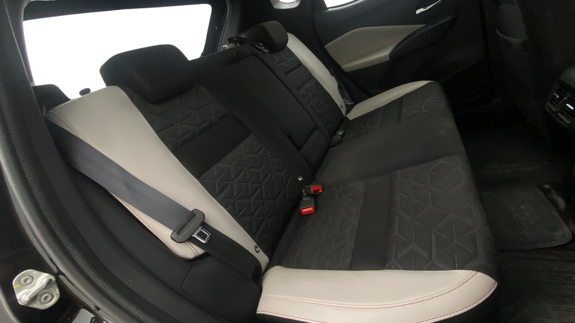 Used 2025 Nissan Magnite Used 2025 Nissan Magnite