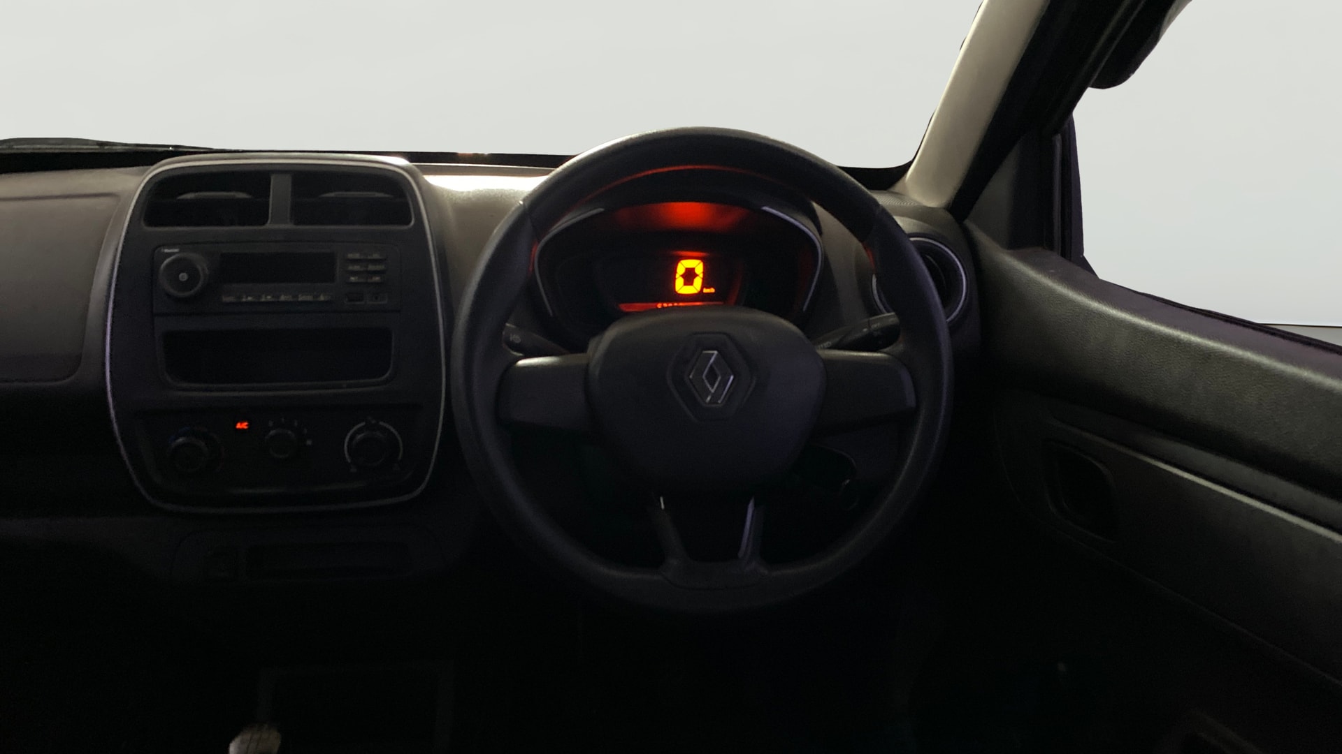 View 2015 Renault Kwid RXL Image 20 Used 2015 Renault Kwid RXL Image 20
