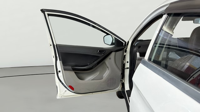View Tata Nexon Image 31 Used Tata Nexon Image 31