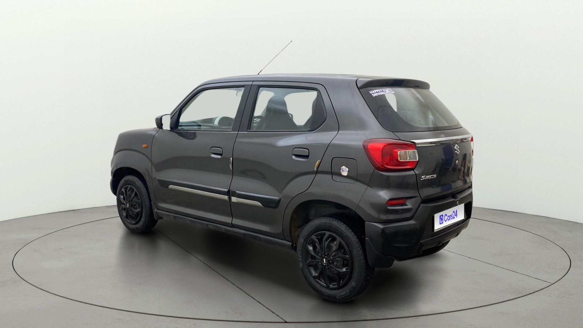 View 2023 Maruti Suzuki 1000 Base Variant Image 2 Used 2023 Maruti Suzuki 1000 Base Variant Image 2