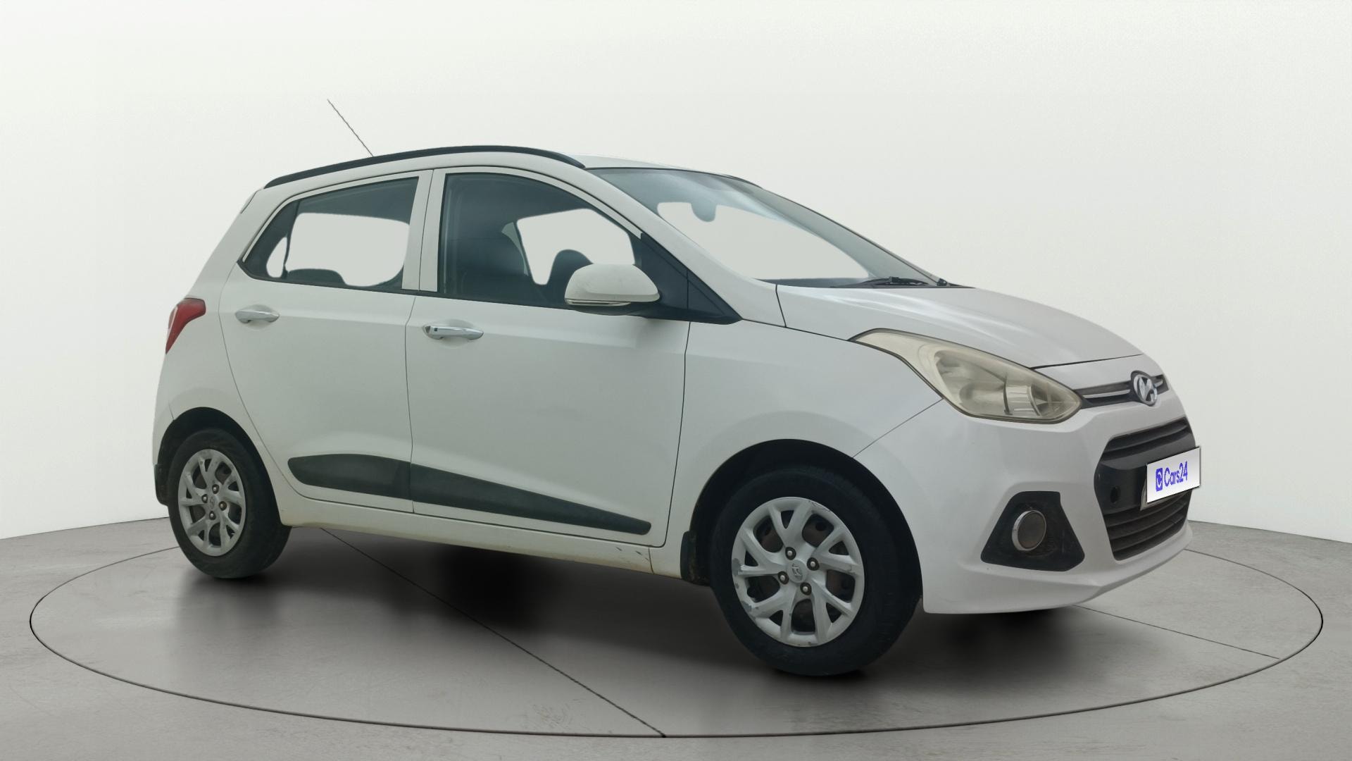 View 2015 Hyundai Grand i10 Asta AT 1.2 Kappa VTVT Image 22 Used 2015 Hyundai Grand i10 Asta AT 1.2 Kappa VTVT Image 22