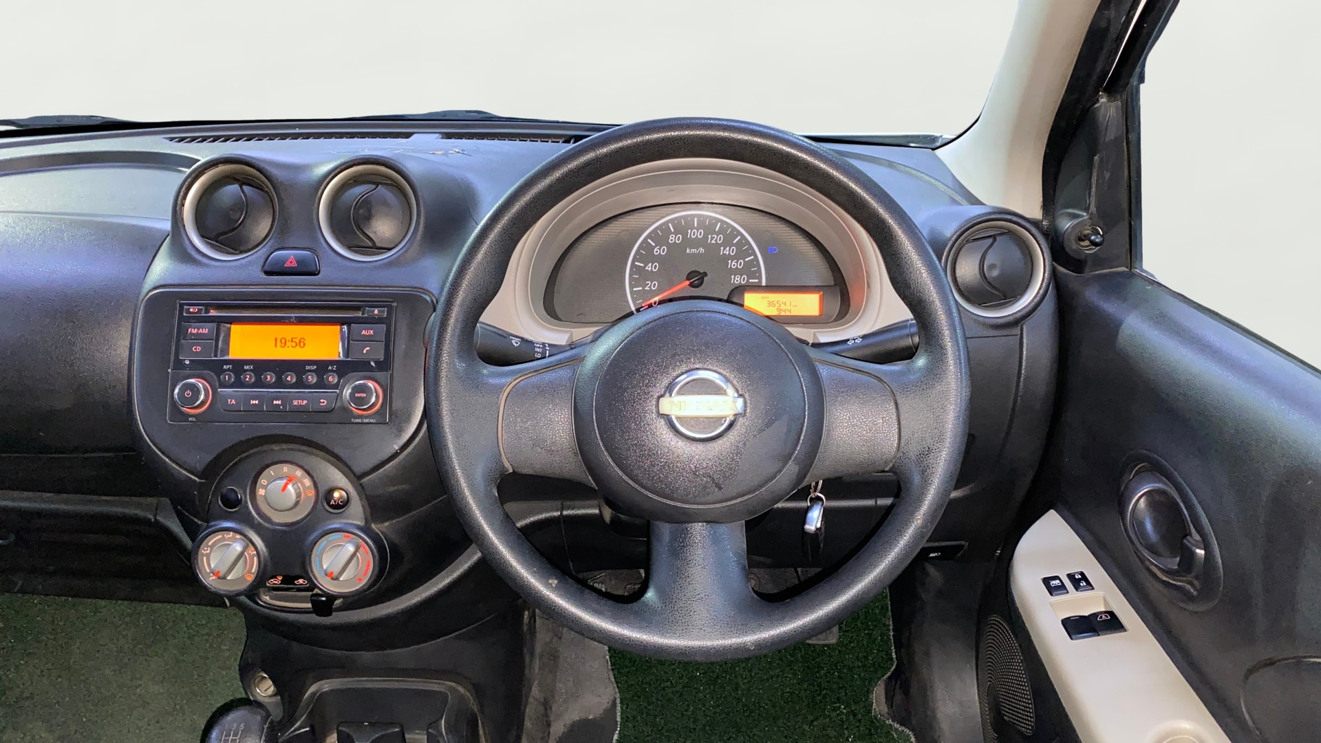 View 2015 Nissan Micra Active XL Image 20 Used 2015 Nissan Micra Active XL Image 20