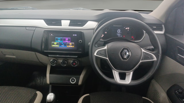 View Renault Triber Image 13 Used Renault Triber Image 13
