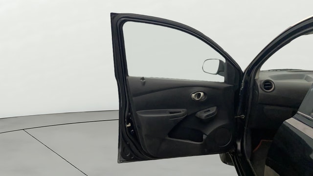 View Datsun Go Image 30 Used Datsun Go Image 30