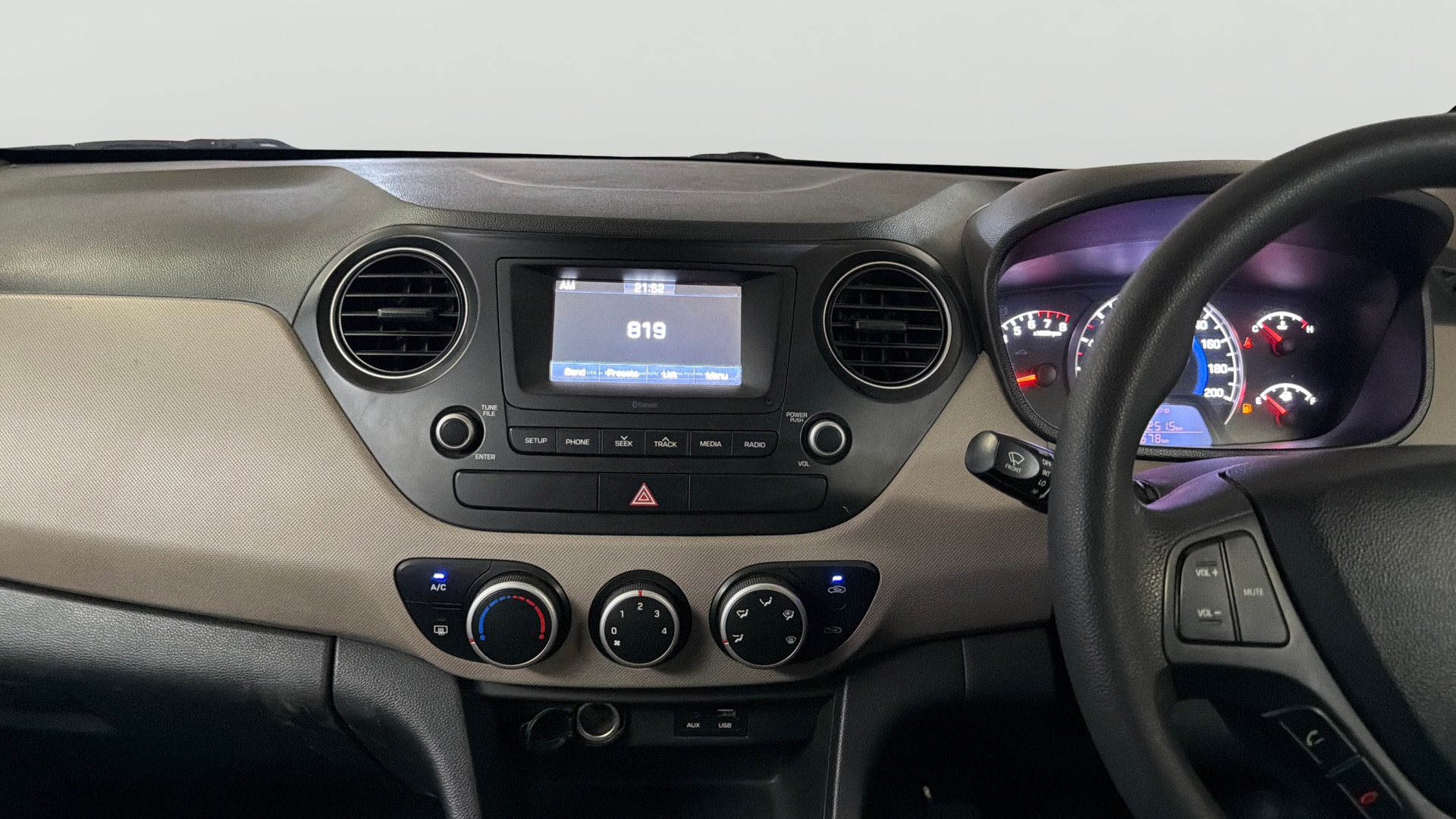 Used 2017 Hyundai Grand i10 Used 2017 Hyundai Grand i10