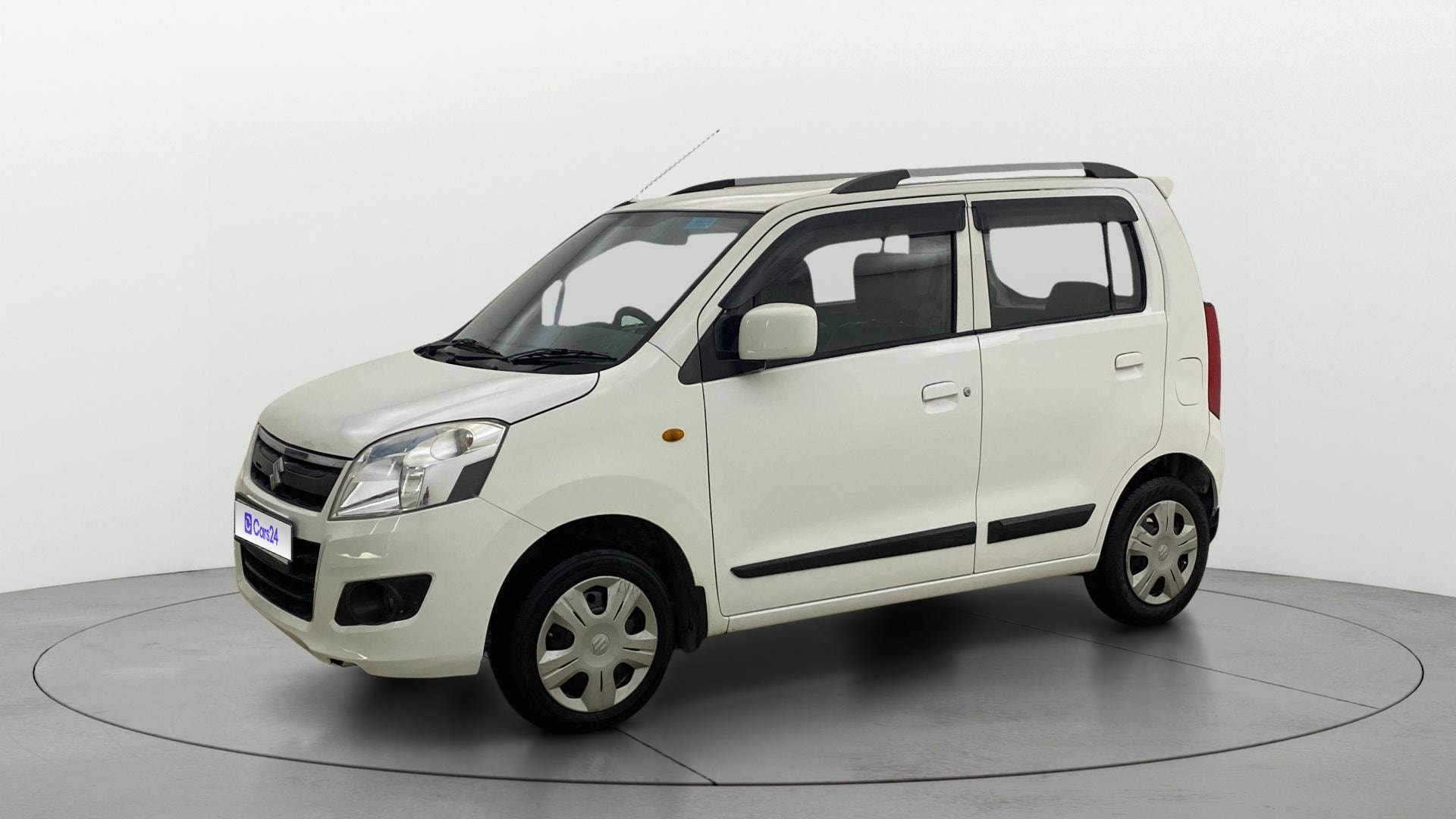 View 2017 Maruti Suzuki 1000 Base Variant Image 34 Used 2017 Maruti Suzuki 1000 Base Variant Image 34