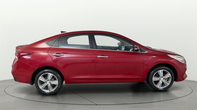 View Hyundai Verna Image 9 Used Hyundai Verna Image 9