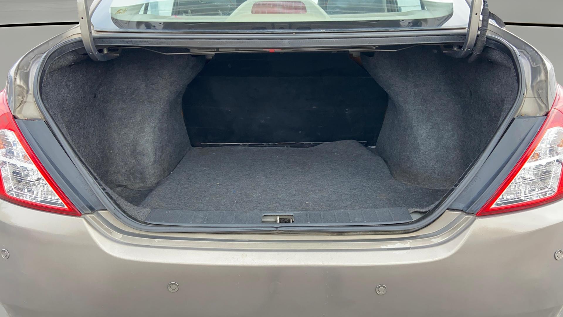 View 2014 Nissan Sunny XV Diesel Image 38 Used 2014 Nissan Sunny XV Diesel Image 38