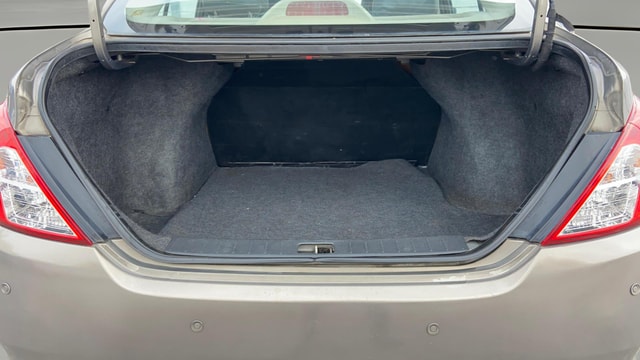 View Nissan Sunny Image 38 Used Nissan Sunny Image 38