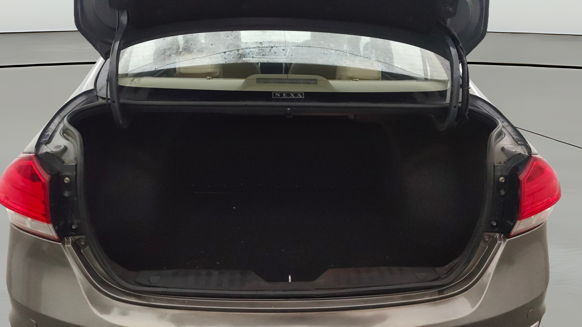 View 2019 Maruti Suzuki 1000 Base Variant Image 39 Used 2019 Maruti Suzuki 1000 Base Variant Image 39