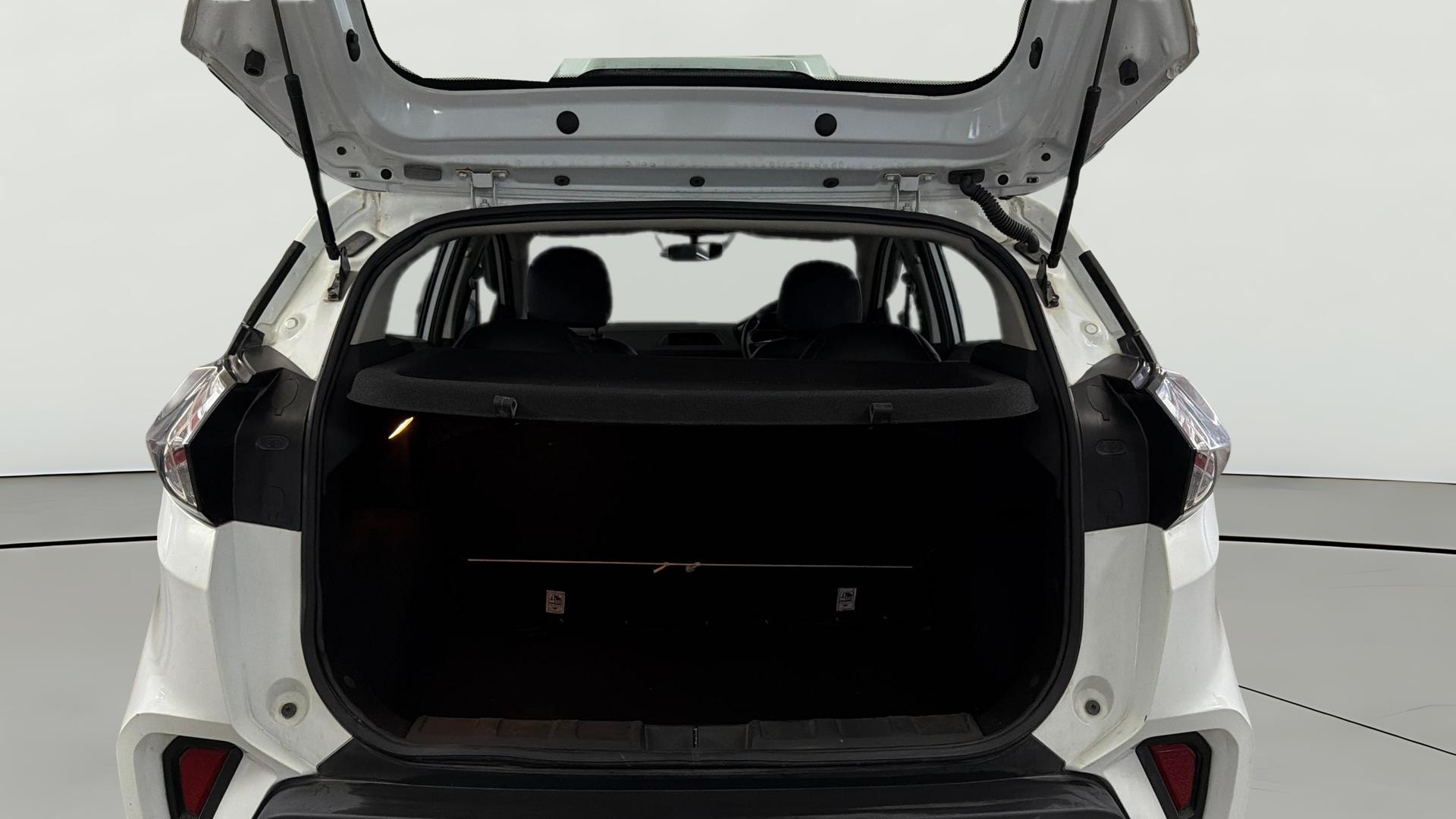 View 2022 Tata Nexon Revotron XM Image 36 Used 2022 Tata Nexon Revotron XM Image 36