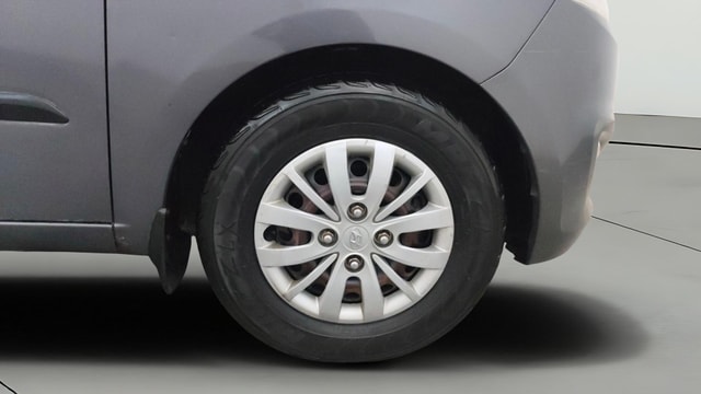 View Hyundai i10 Image 39 Used Hyundai i10 Image 39