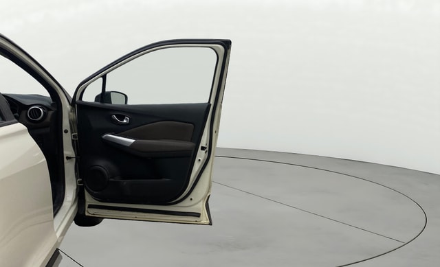 View Nissan Kicks Image 47 Used Nissan Kicks Image 47