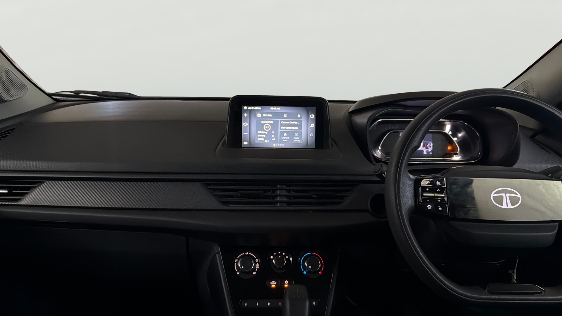 View 2024 Tata Nexon Revotron XE Image 17 Used 2024 Tata Nexon Revotron XE Image 17