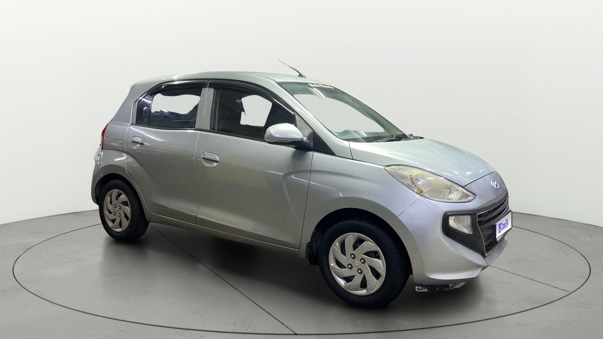 View 2018 Hyundai New Santro D-Lite Petrol Image 14 Used 2018 Hyundai New Santro D-Lite Petrol Image 14