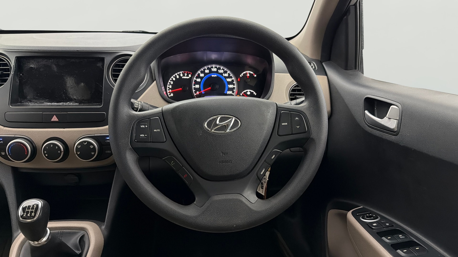 Used 2016 Hyundai Grand i10 Used 2016 Hyundai Grand i10