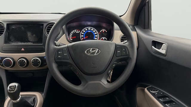 View Hyundai Grand i10 Image 12 Used Hyundai Grand i10 Image 12