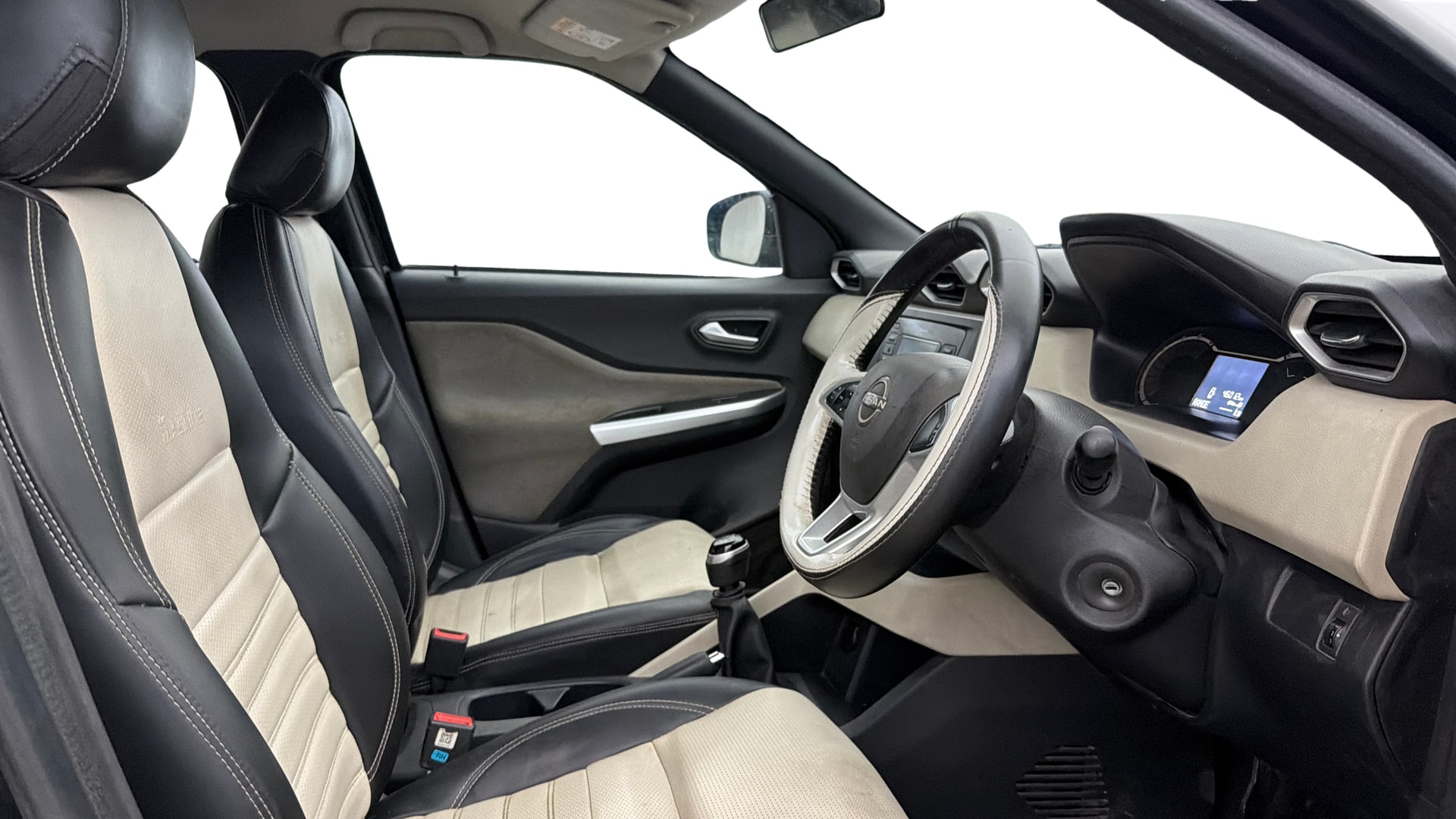 Used 2022 Nissan Magnite Used 2022 Nissan Magnite