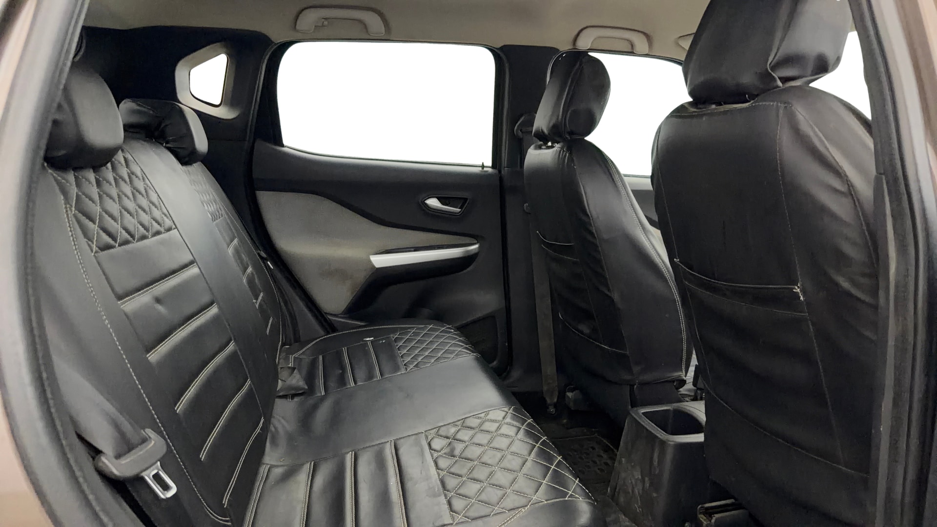 View 2022 Nissan Magnite XV Executive Image 35 Used 2022 Nissan Magnite XV Executive Image 35