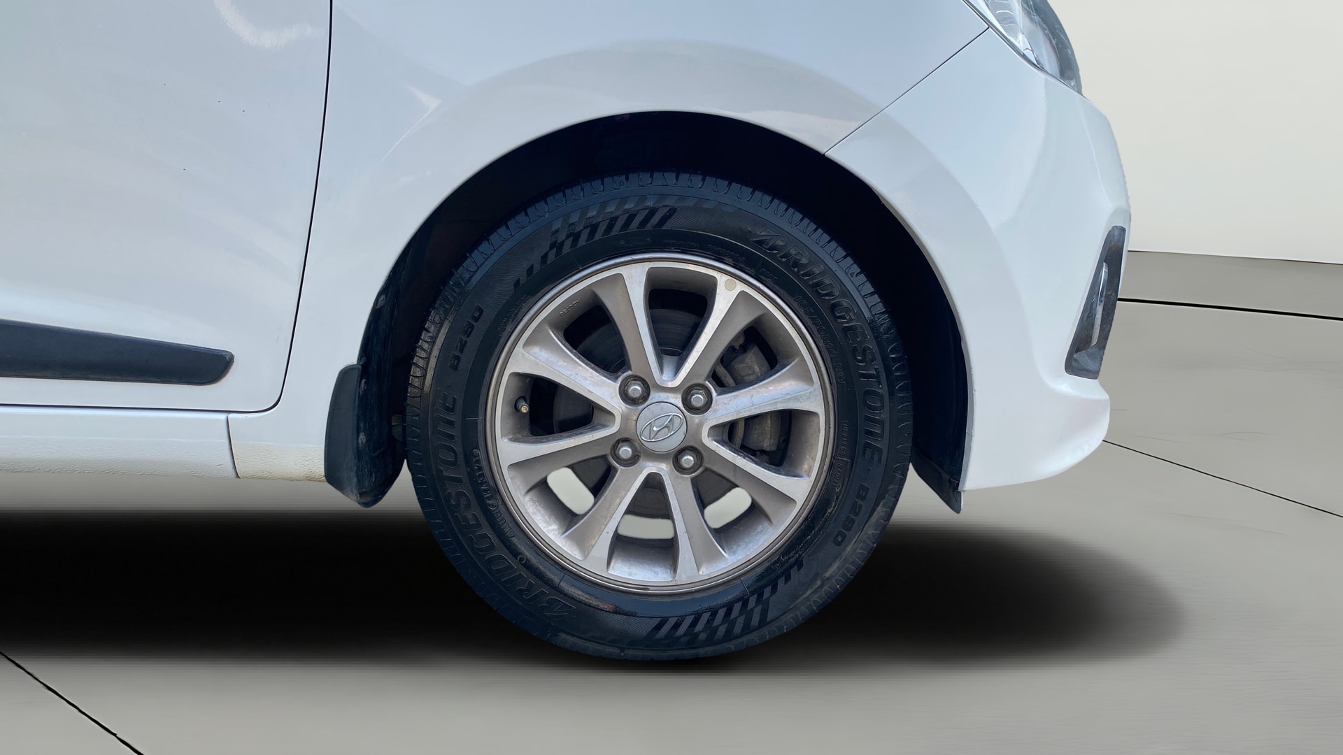 View 2017 Hyundai Grand i10 1.2 Asta Petrol Image 41 Used 2017 Hyundai Grand i10 1.2 Asta Petrol Image 41