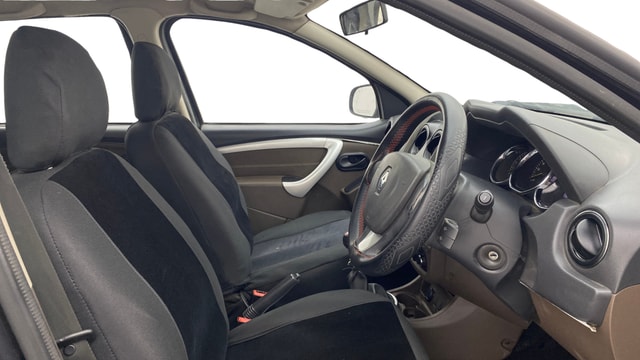 View Renault Duster Image 27 Used Renault Duster Image 27