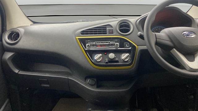View Datsun Redi GO Image 30 Used Datsun Redi GO Image 30