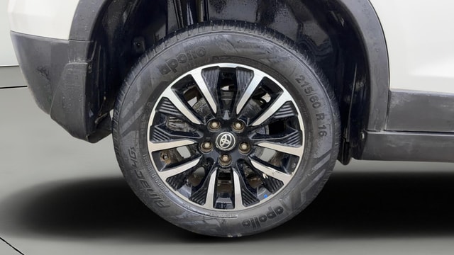 View Toyota Urban Cruiser Image 34 Used Toyota Urban Cruiser Image 34