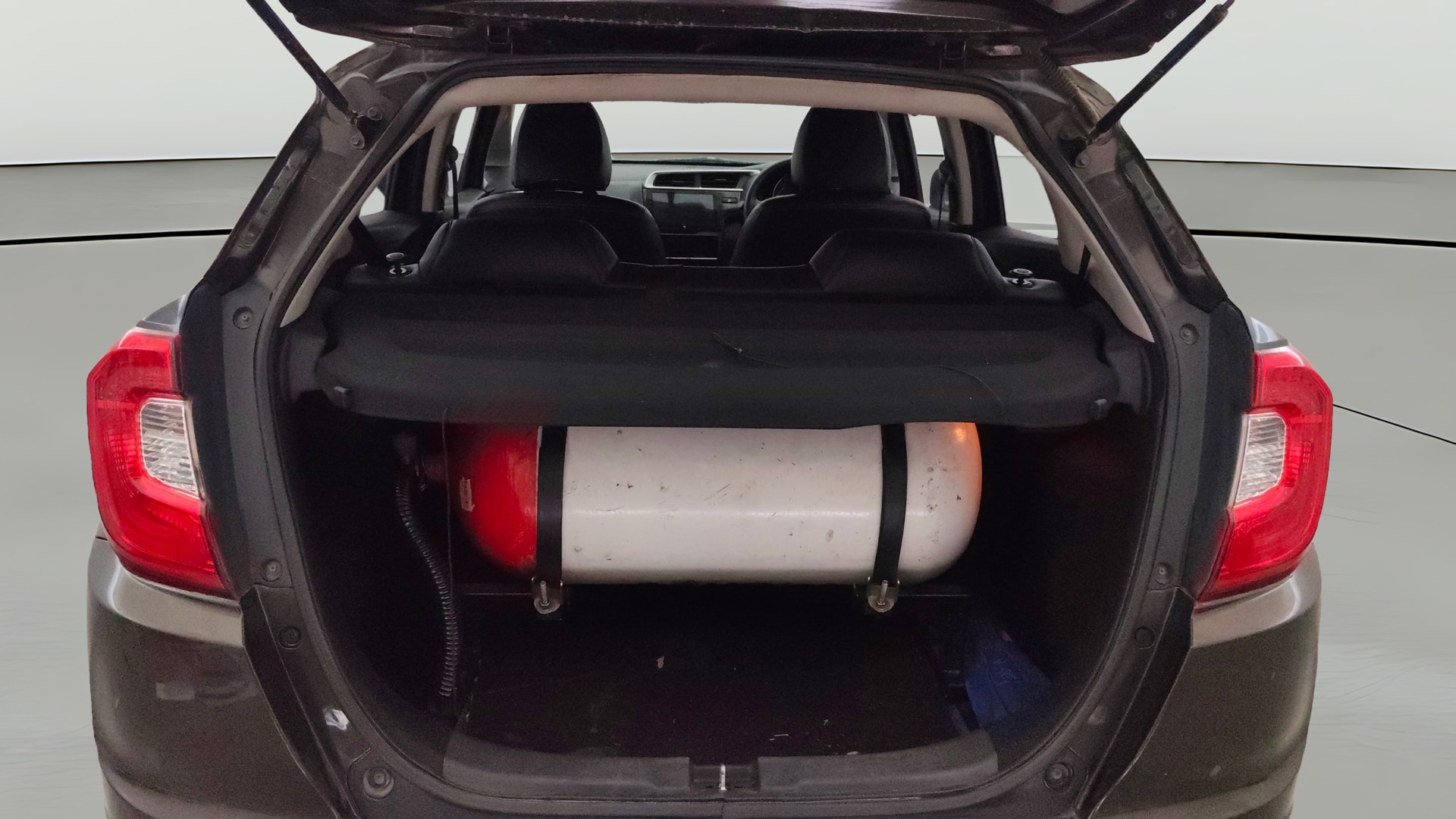 View 2019 Honda WR-V S MT Diesel Edge Edition Image 38 Used 2019 Honda WR-V S MT Diesel Edge Edition Image 38