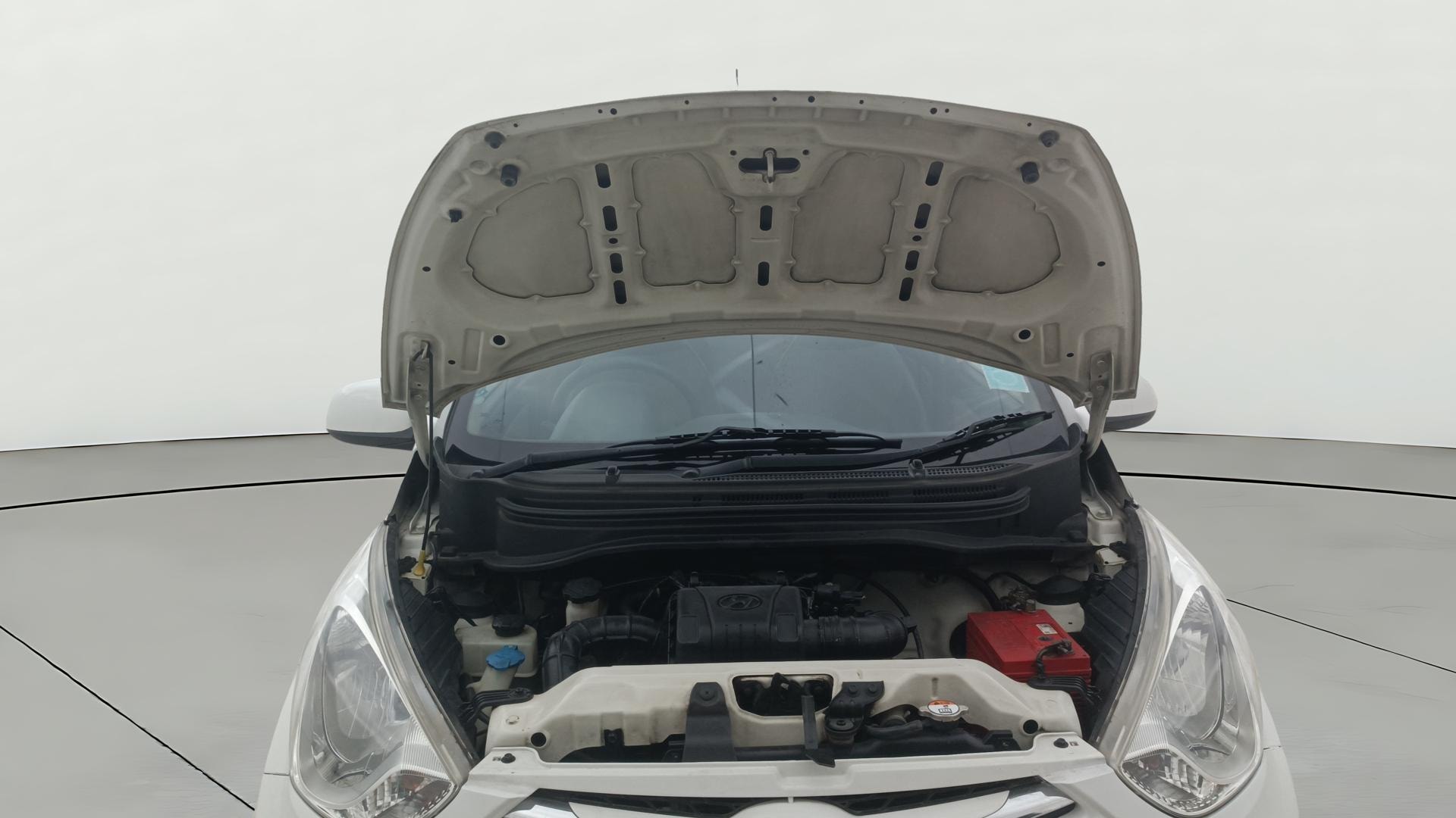View 2016 Hyundai EON Sportz Image 31 Used 2016 Hyundai EON Sportz Image 31