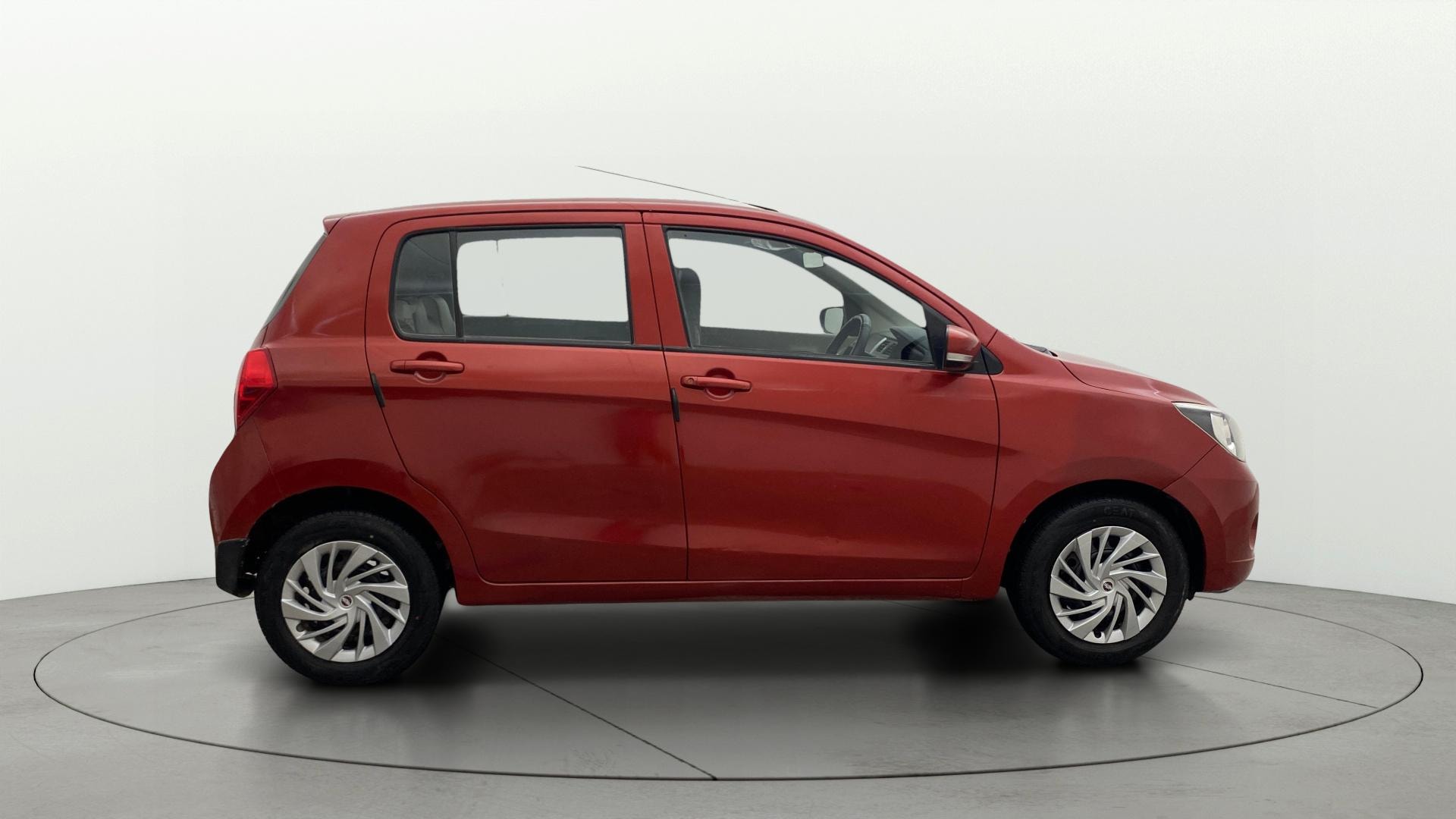 View 2016 Maruti Suzuki 1000 Base Variant Image 8 Used 2016 Maruti Suzuki 1000 Base Variant Image 8
