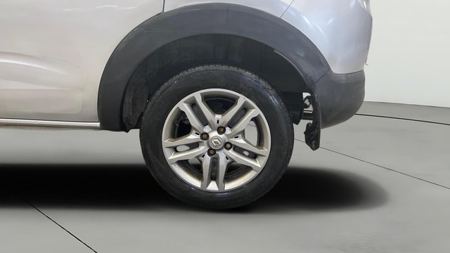 View Renault Triber Image 7 Used Renault Triber Image 7