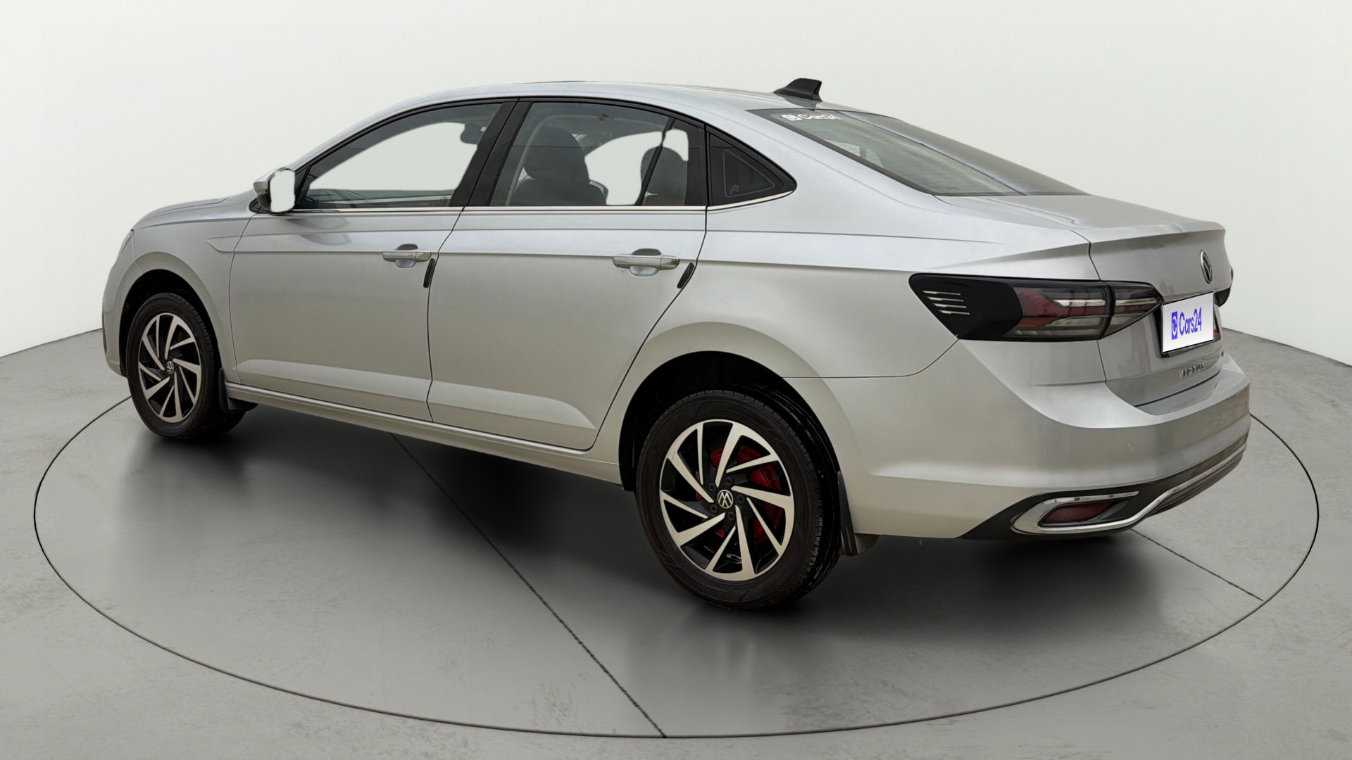 View 2022 Volkswagen Virtus Topline 1.0 TSI MT Image 2 Used 2022 Volkswagen Virtus Topline 1.0 TSI MT Image 2