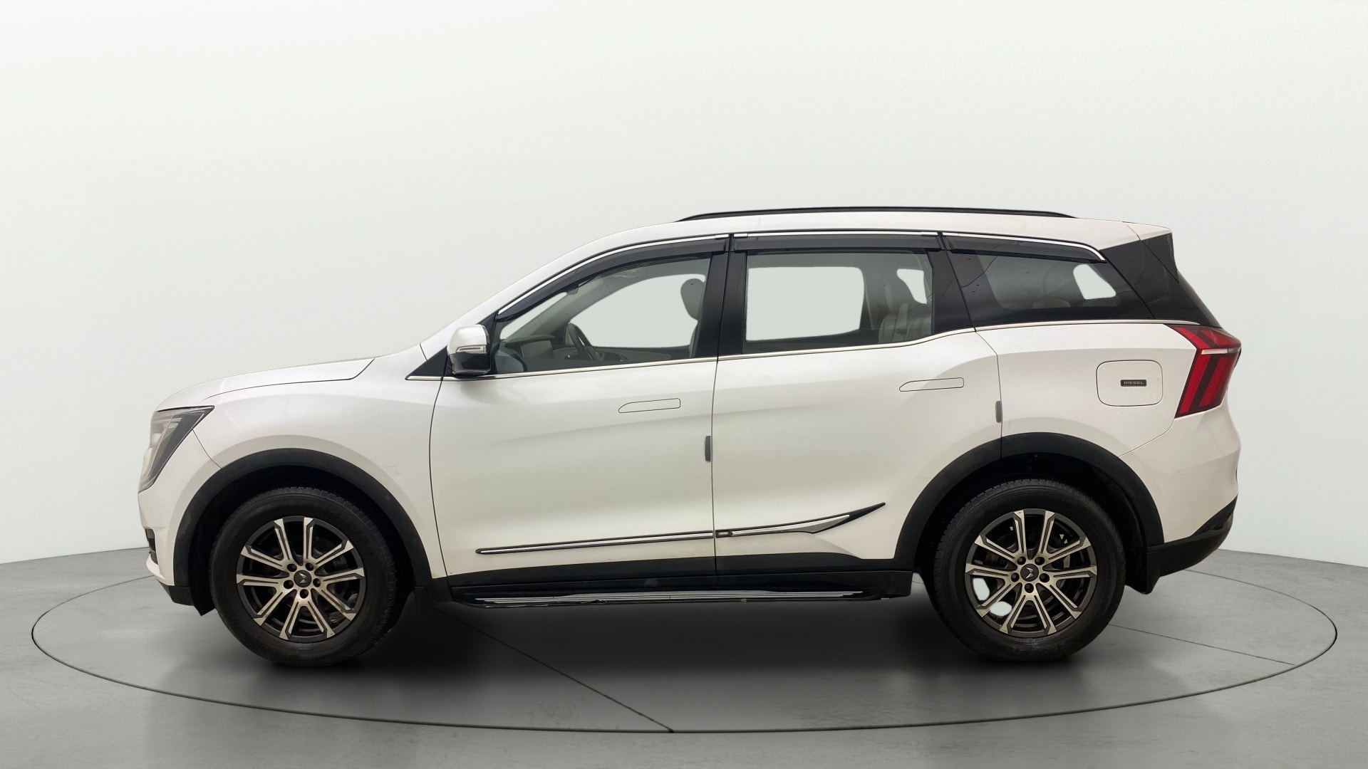 Used 2023 Mahindra XUV700 Used 2023 Mahindra XUV700