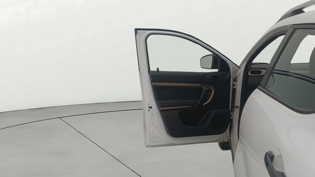 View Renault Kiger Image 37 Used Renault Kiger Image 37