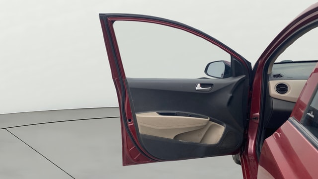 View Hyundai Grand i10 Image 30 Used Hyundai Grand i10 Image 30