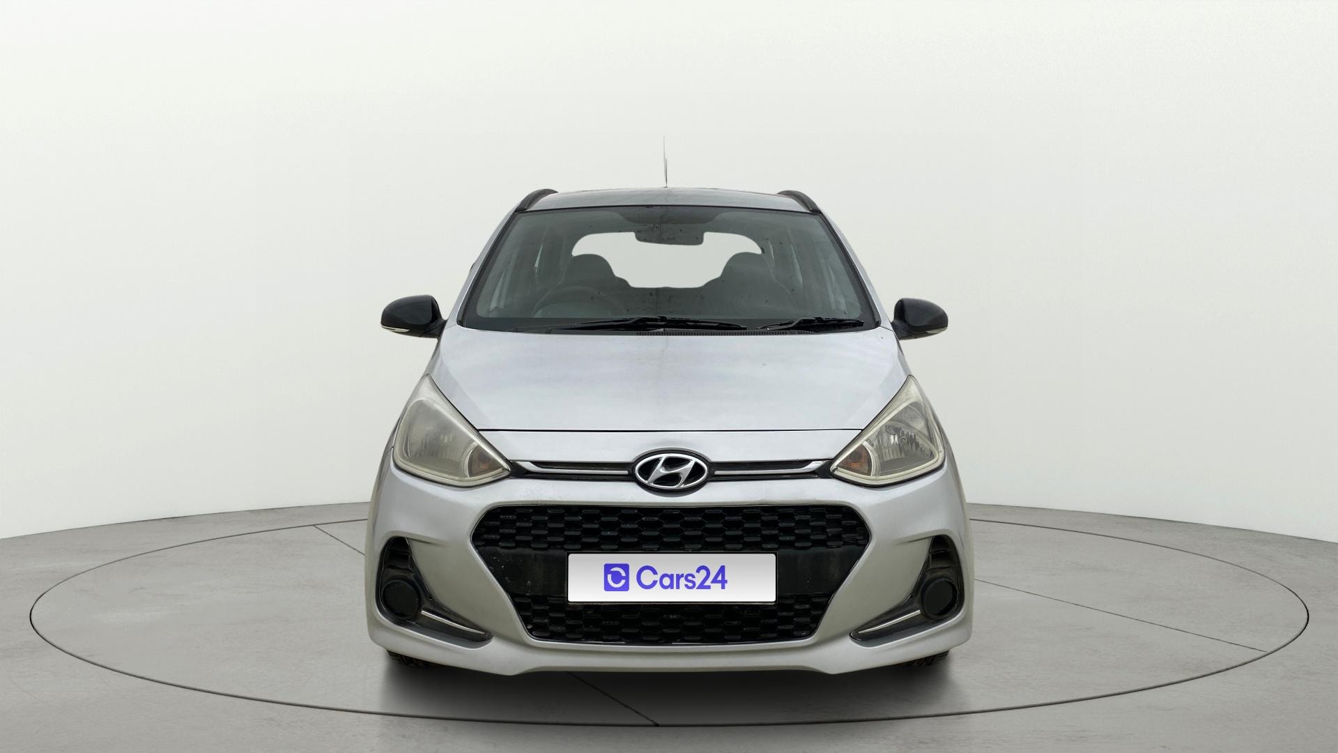 Used 2018 Hyundai Grand i10 Used 2018 Hyundai Grand i10