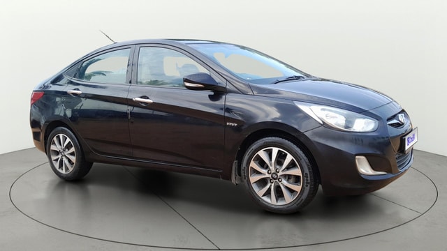 View Hyundai Fluidic Verna Image 36 Used Hyundai Fluidic Verna Image 36