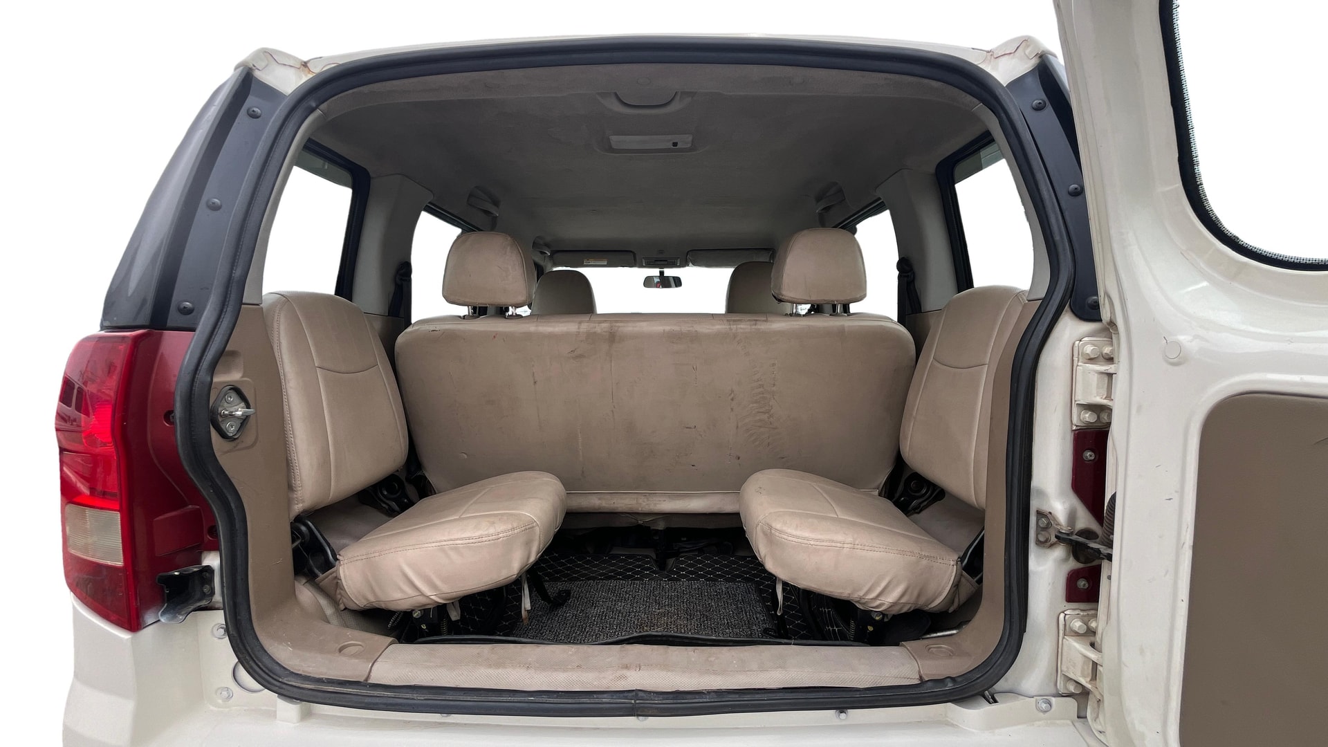 Used 2018 Mahindra TUV300 Used 2018 Mahindra TUV300