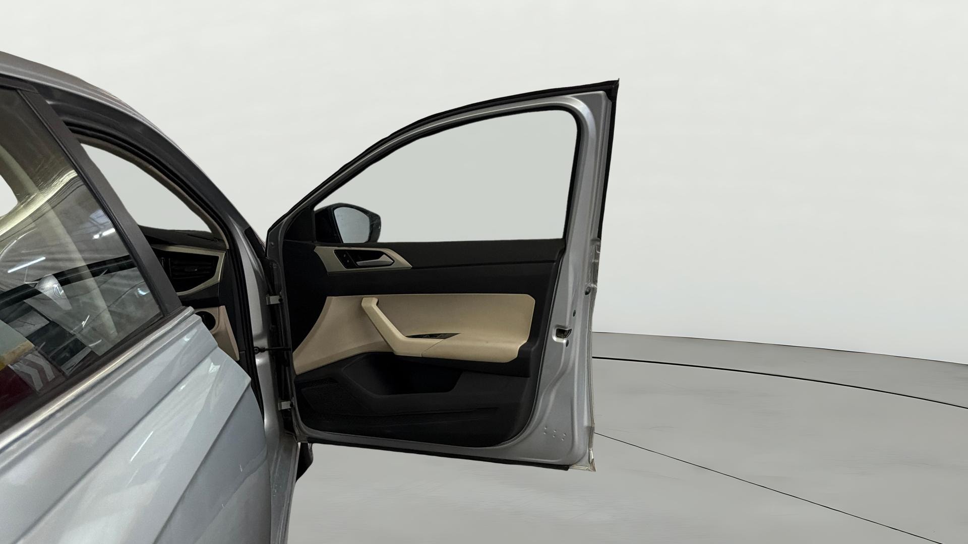 View 2023 Volkswagen Virtus Topline 1.0 TSI MT Image 46 Used 2023 Volkswagen Virtus Topline 1.0 TSI MT Image 46