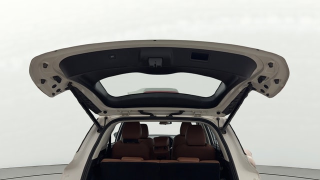 View MG Hector Plus Image 33 Used MG Hector Plus Image 33