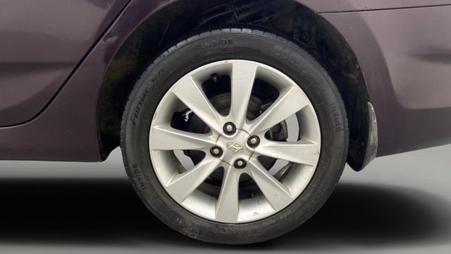View Hyundai Fluidic Verna Image 11 Used Hyundai Fluidic Verna Image 11