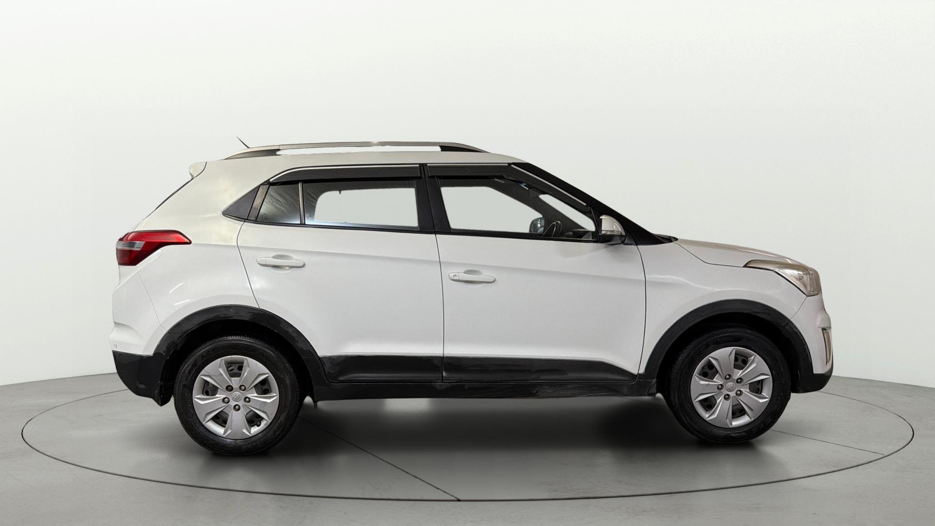 View 2016 Hyundai Creta 1.4 E Diesel Image 8 Used 2016 Hyundai Creta 1.4 E Diesel Image 8