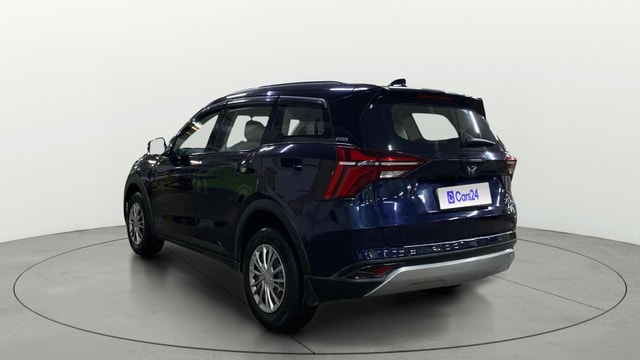 View Mahindra XUV700 Image 2 Used Mahindra XUV700 Image 2