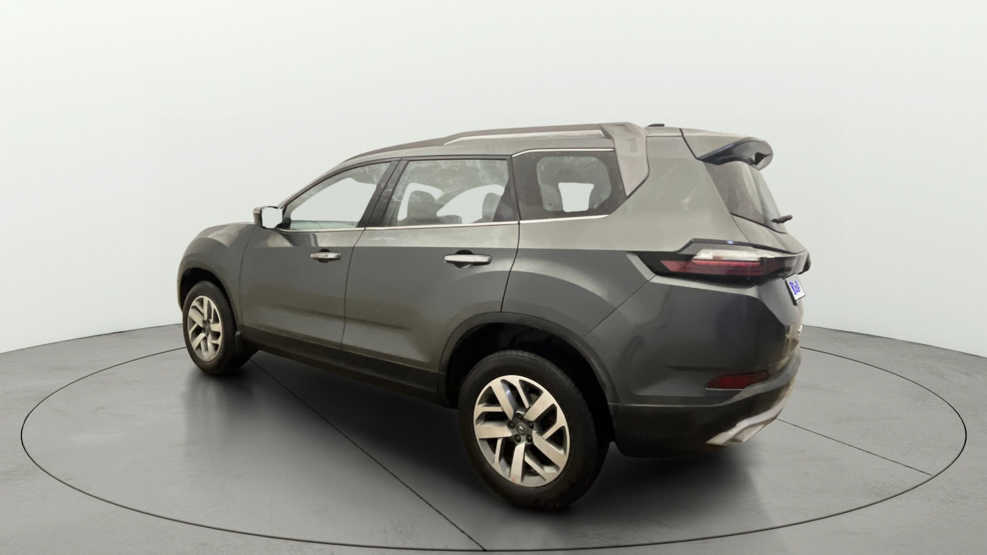 View 2021 Tata Safari XZA Plus Image 2 Used 2021 Tata Safari XZA Plus Image 2